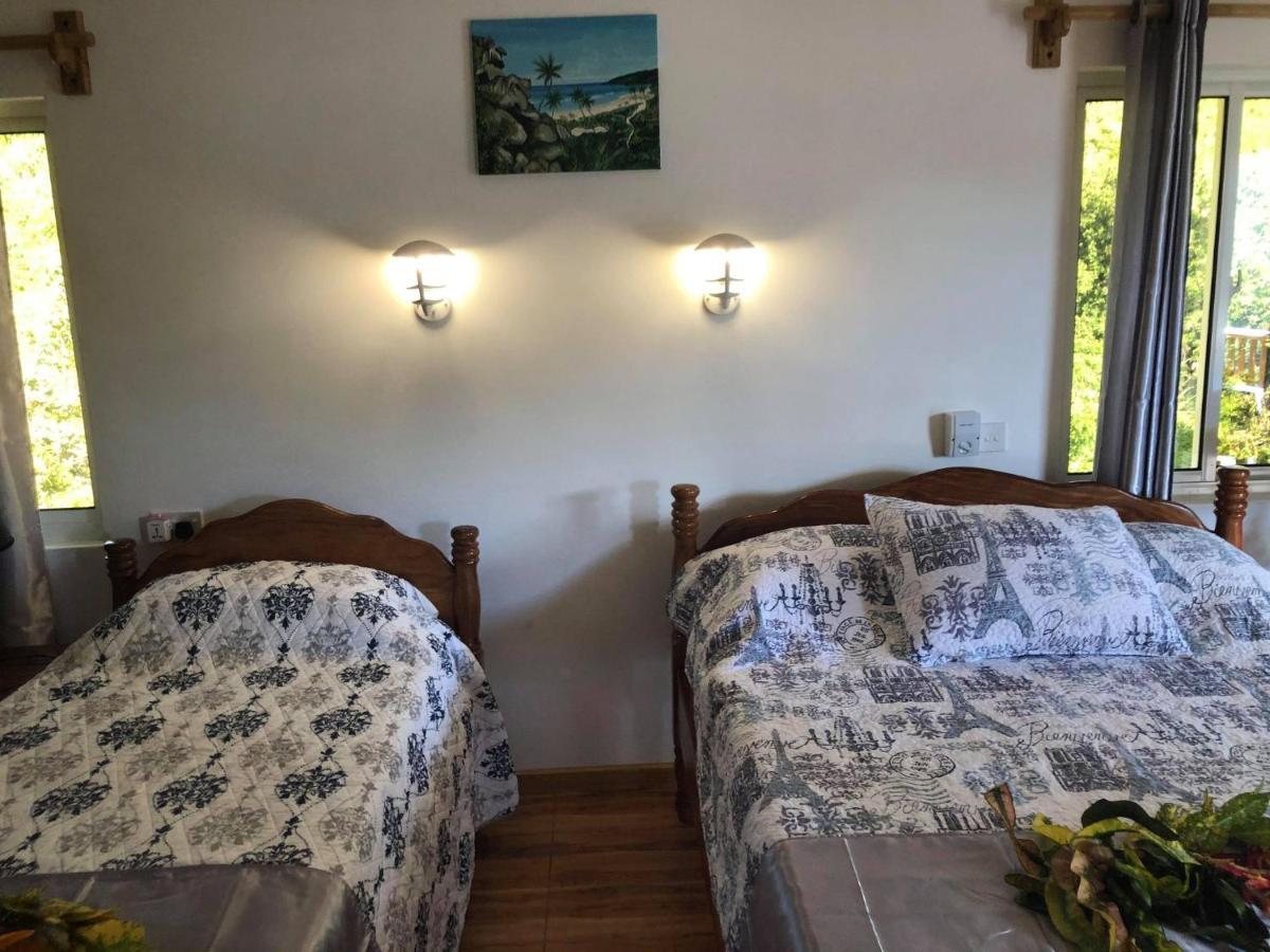 Mirella Villa Ocean View Villa Anse Volbert Village Kültér fotó